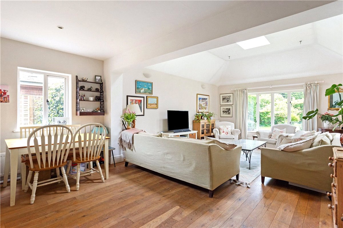 5 bedroom house, The Street, Marden SN10 - Sold STC