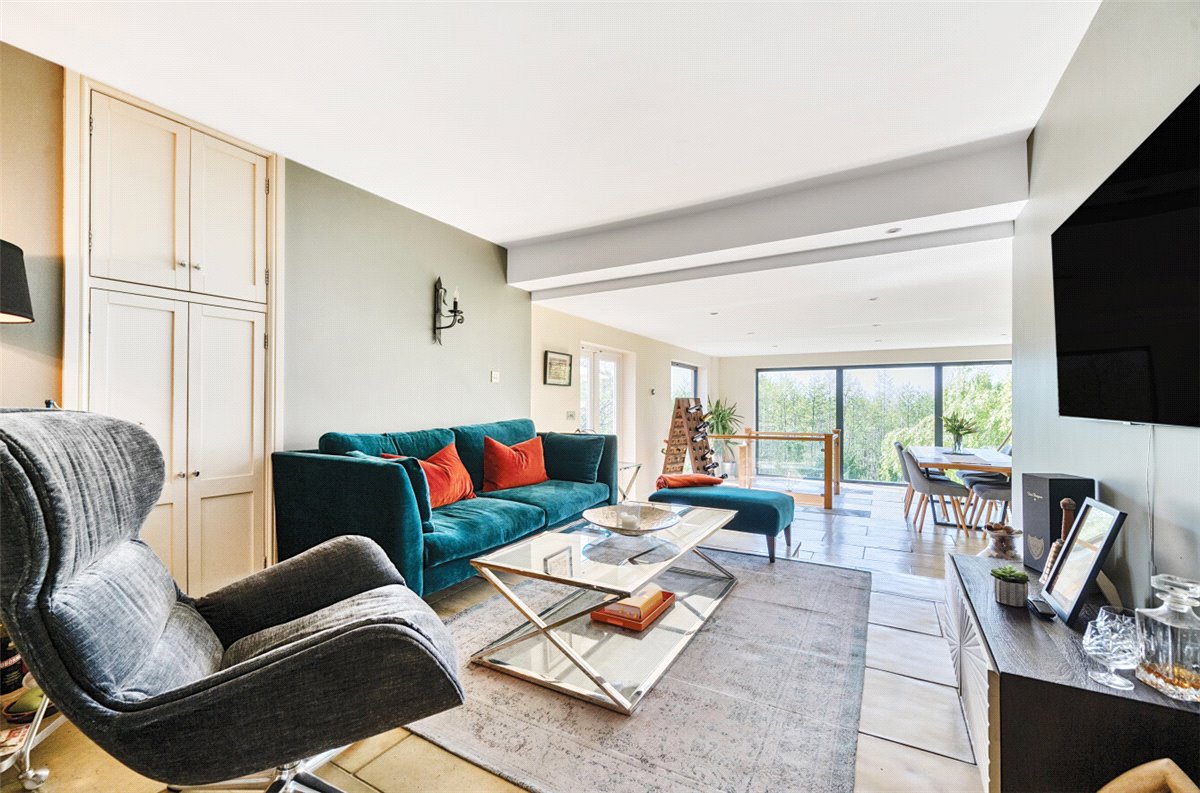 5 bedroom house, Studley Corner, Studley SN11 - Sold STC