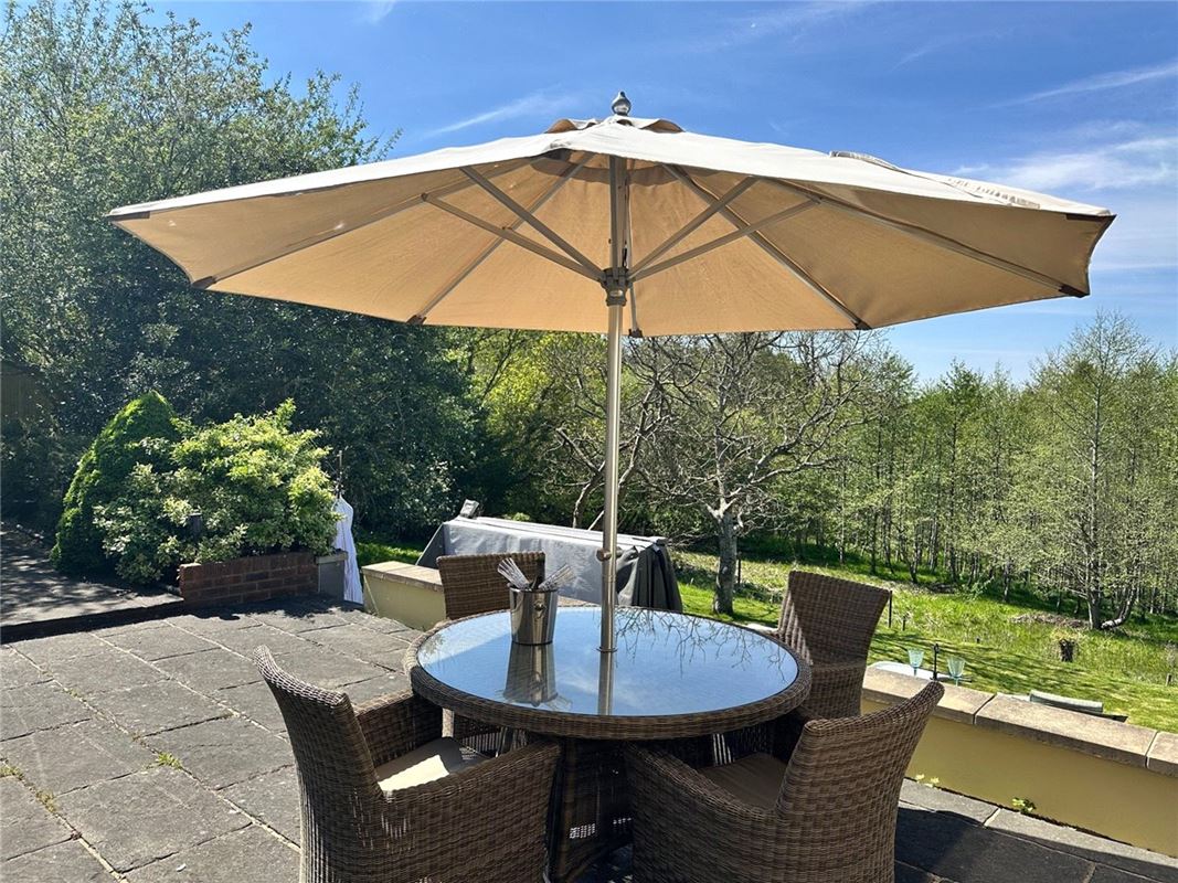 5 bedroom house, Studley Corner, Studley SN11 - Sold STC