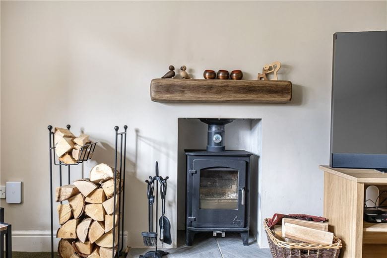 3 bedroom house, Martinsell Green, Pewsey SN9 - Available