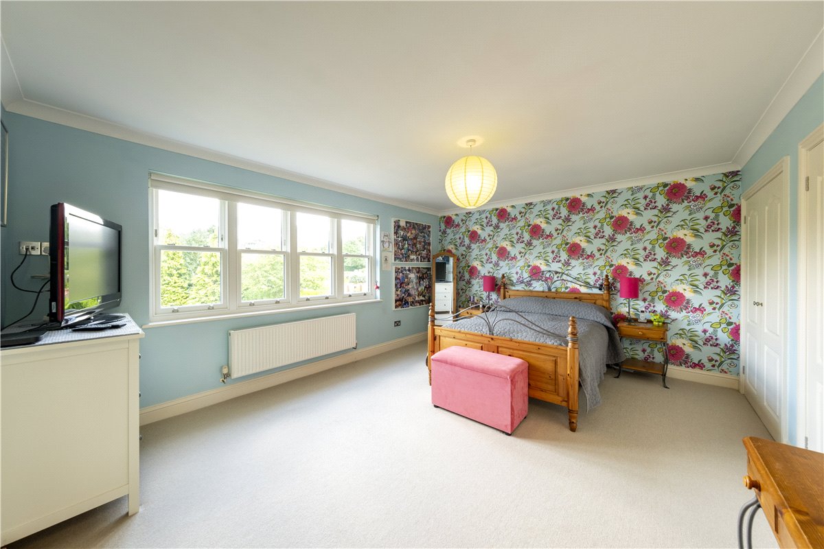 7 bedroom house, Milton Lilbourne, Pewsey SN9 - Available