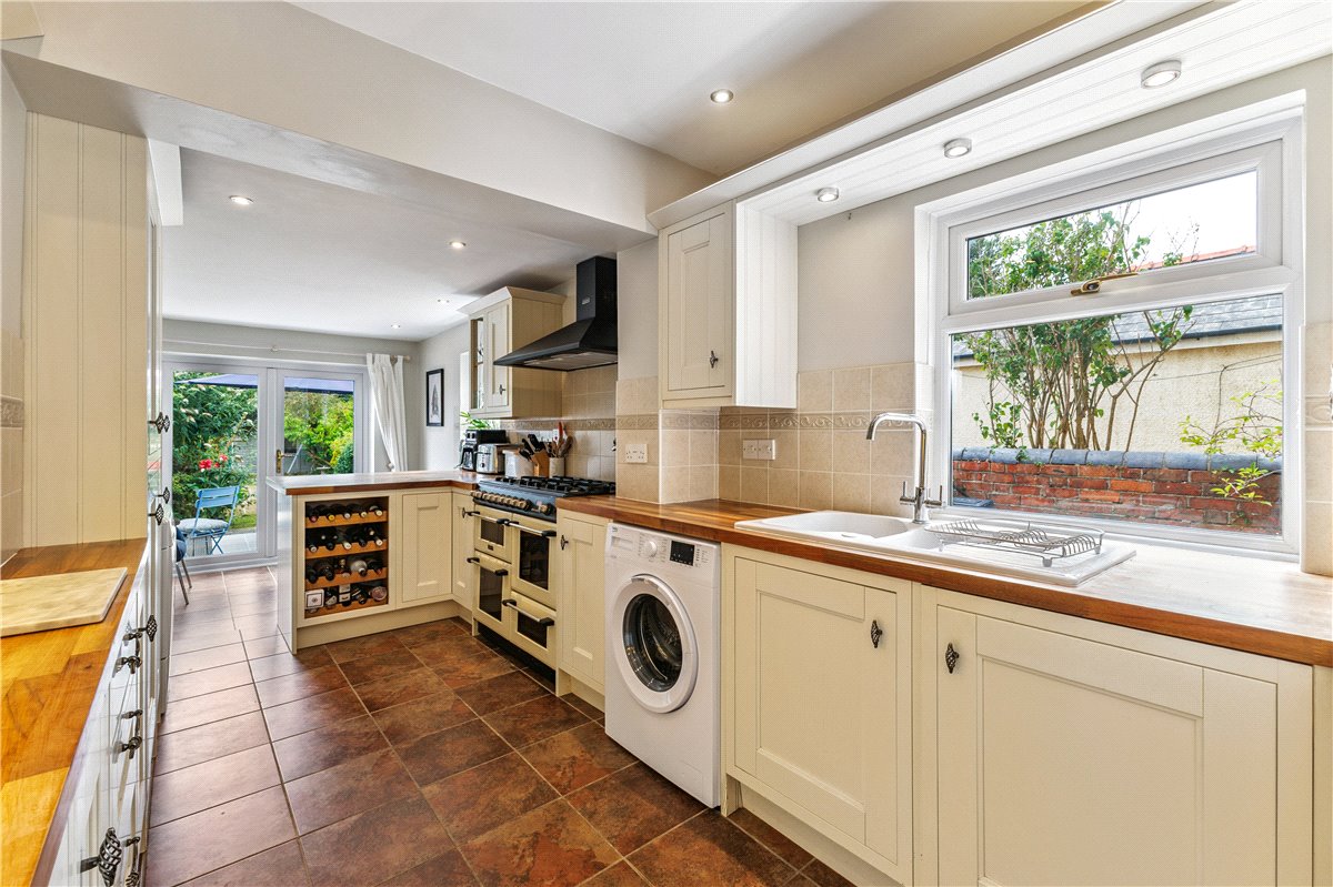 3 bedroom house, Butts Road, Chiseldon SN4 - Sold STC