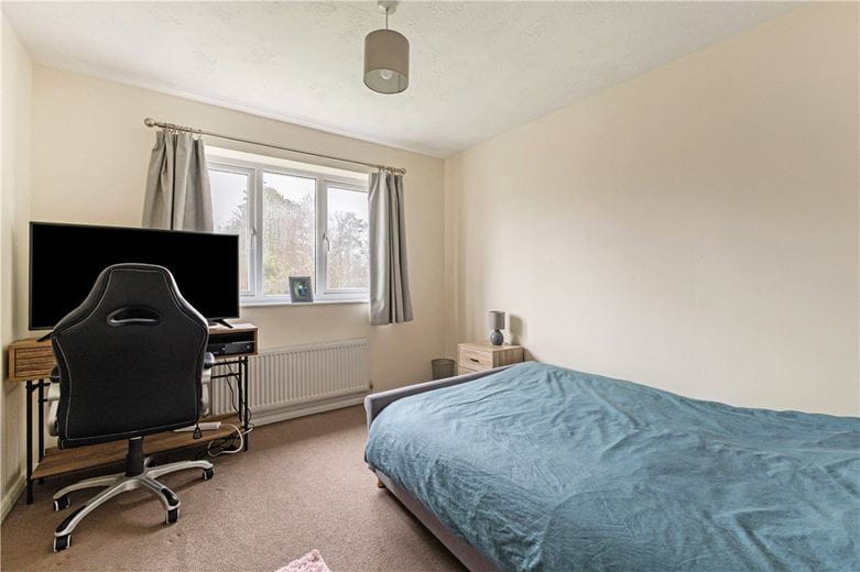 4 bedroom house, Davies Close, Marlborough SN8 - Available