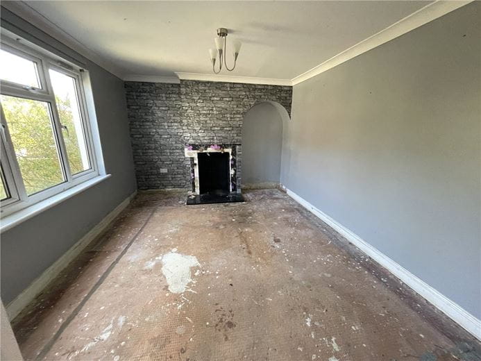 3 bedroom house, Bondfields, Woodborough SN9 - Available