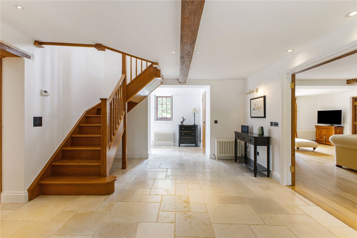 4 bedroom house, Broome Manor Lane, Swindon SN3 - Sold STC