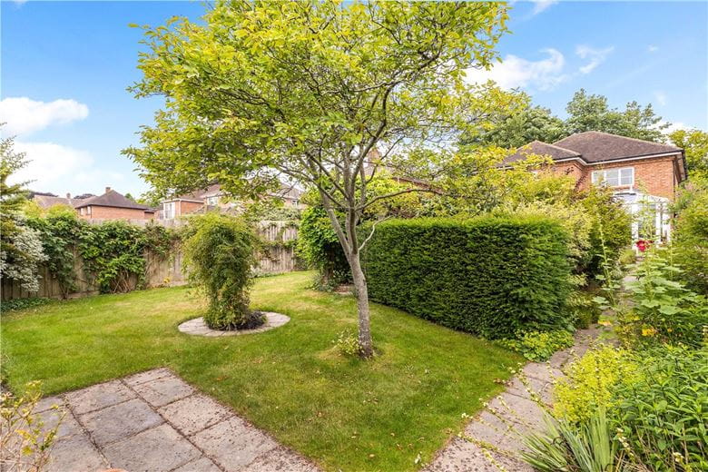 3 bedroom house, Back Lane, Marlborough SN8 - Available