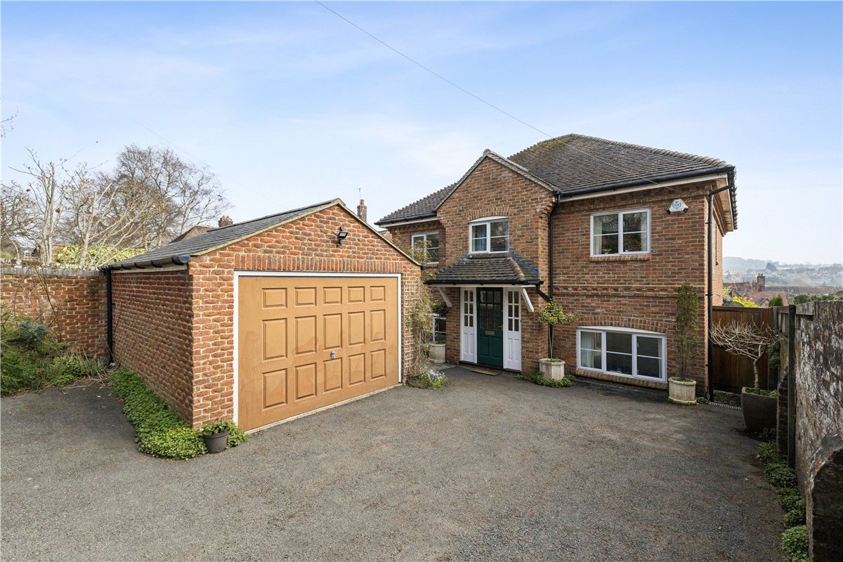 3 bedroom house, Back Lane, Marlborough SN8 - Sold STC