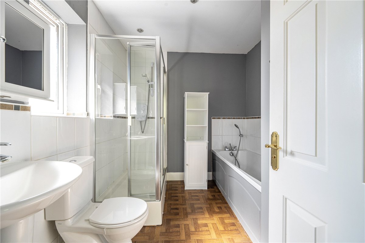 5 bedroom house, Lake View, Calne SN11 - Sold STC