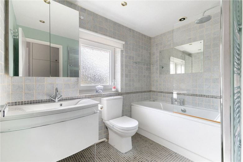 4 bedroom house, Ogbourne St. George, Marlborough SN8 - Available