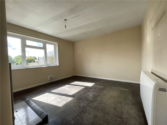 2 bedroom bungalow, Broadfields, Pewsey SN9 - Sold STC