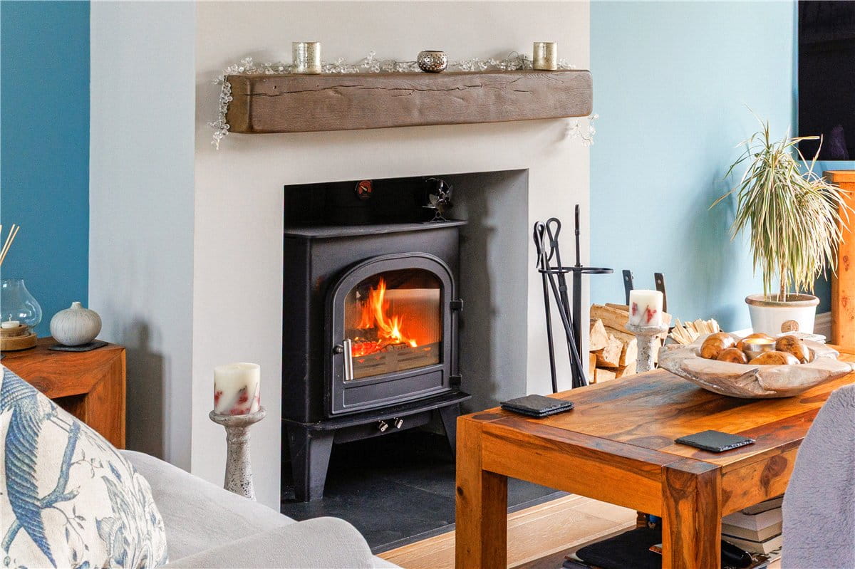 4 bedroom house, Russley Park, Baydon SN8 - Available