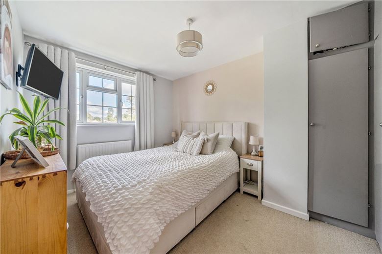 3 bedroom house, Southfield, West Overton SN8 - Available