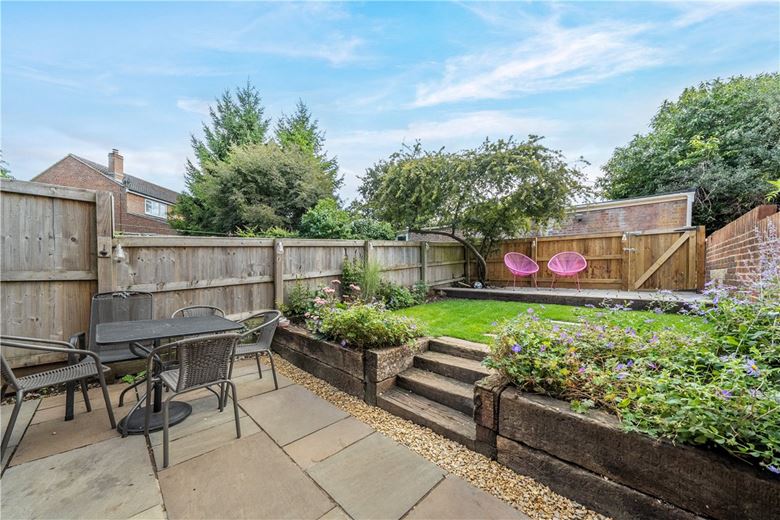 3 bedroom house, Southfield, West Overton SN8 - Available