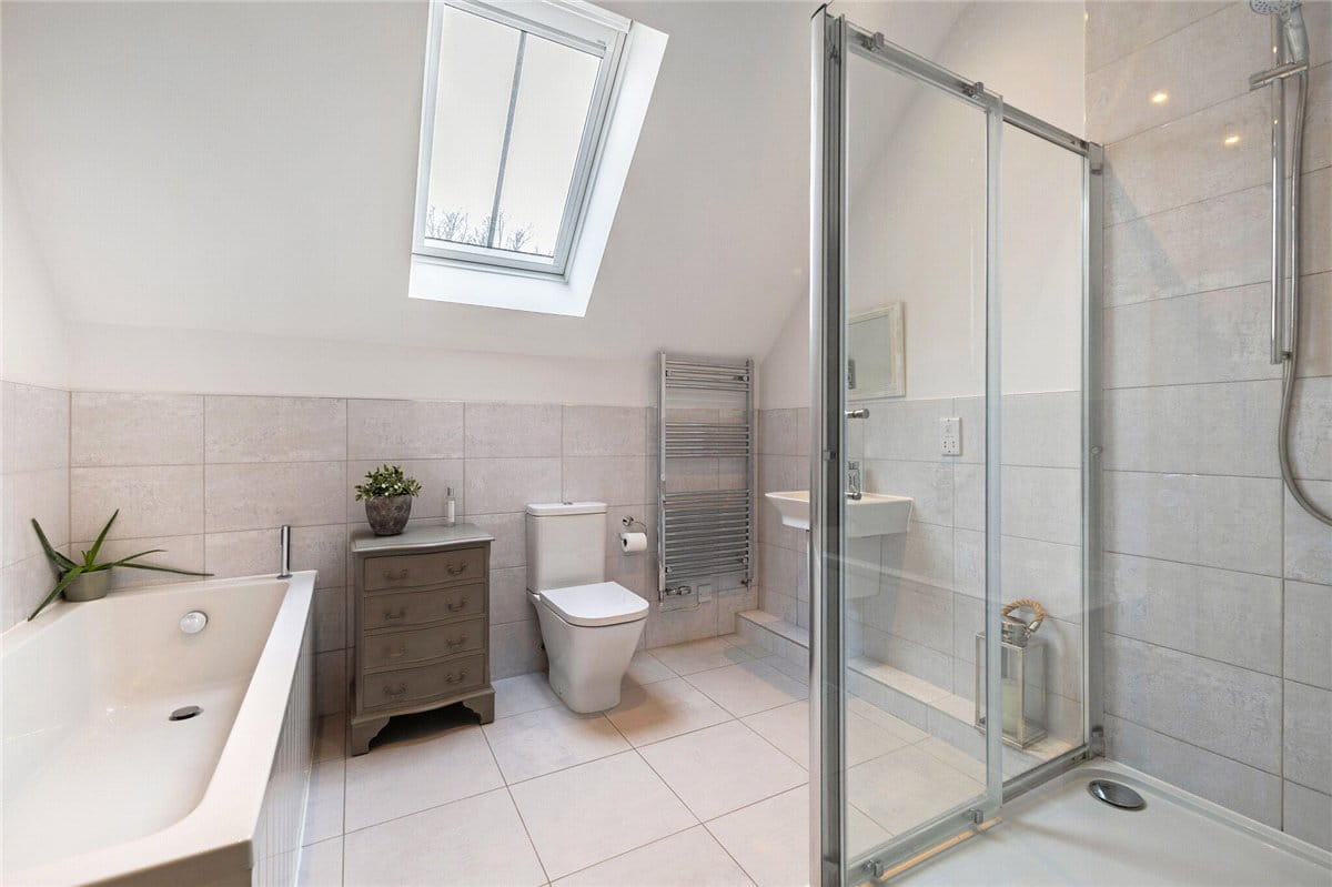 3 bedroom house, Old Dairy Lane, Winterbourne Monkton SN4 - Available