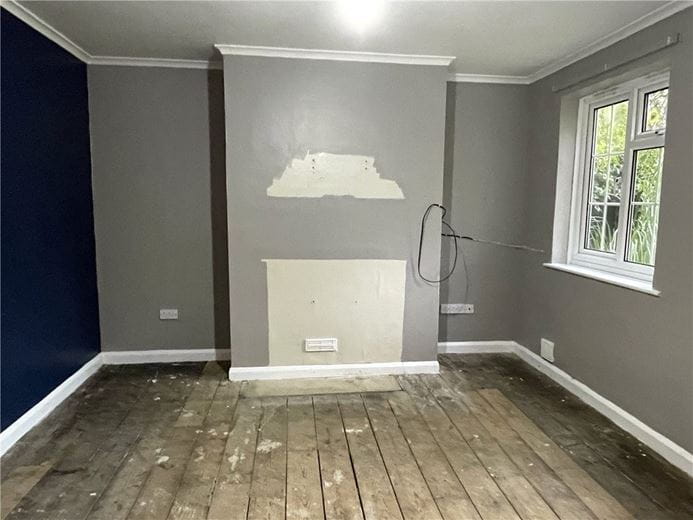 3 bedroom house, Beckhampton Road, Avebury Trusloe SN8 - Sold STC