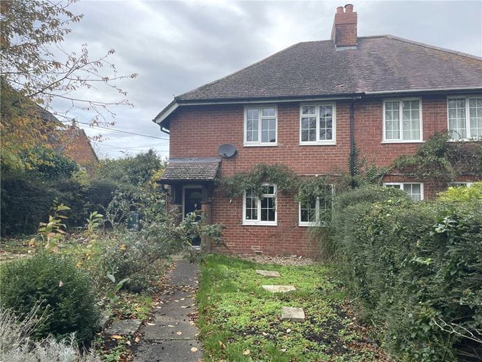 3 bedroom house, Beckhampton Road, Avebury Trusloe SN8 - Sold STC