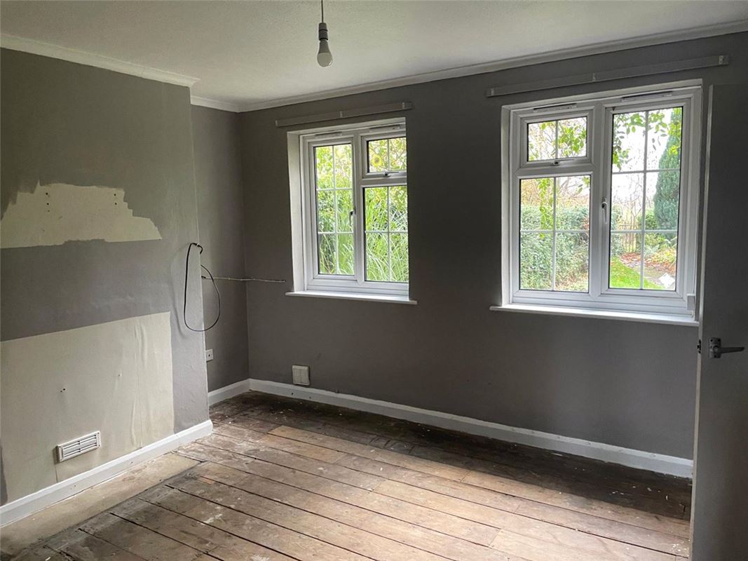 3 bedroom house, Beckhampton Road, Avebury Trusloe SN8 - Sold STC