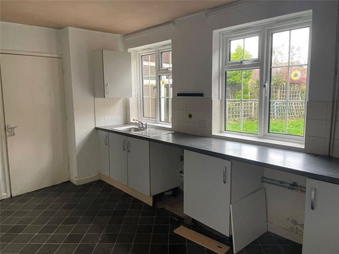 3 bedroom house, Beckhampton Road, Avebury Trusloe SN8 - Sold STC