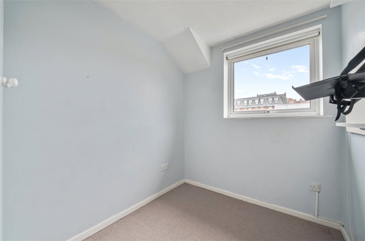 3 bedroom house, Kennet Mews, Marlborough SN8 - Available