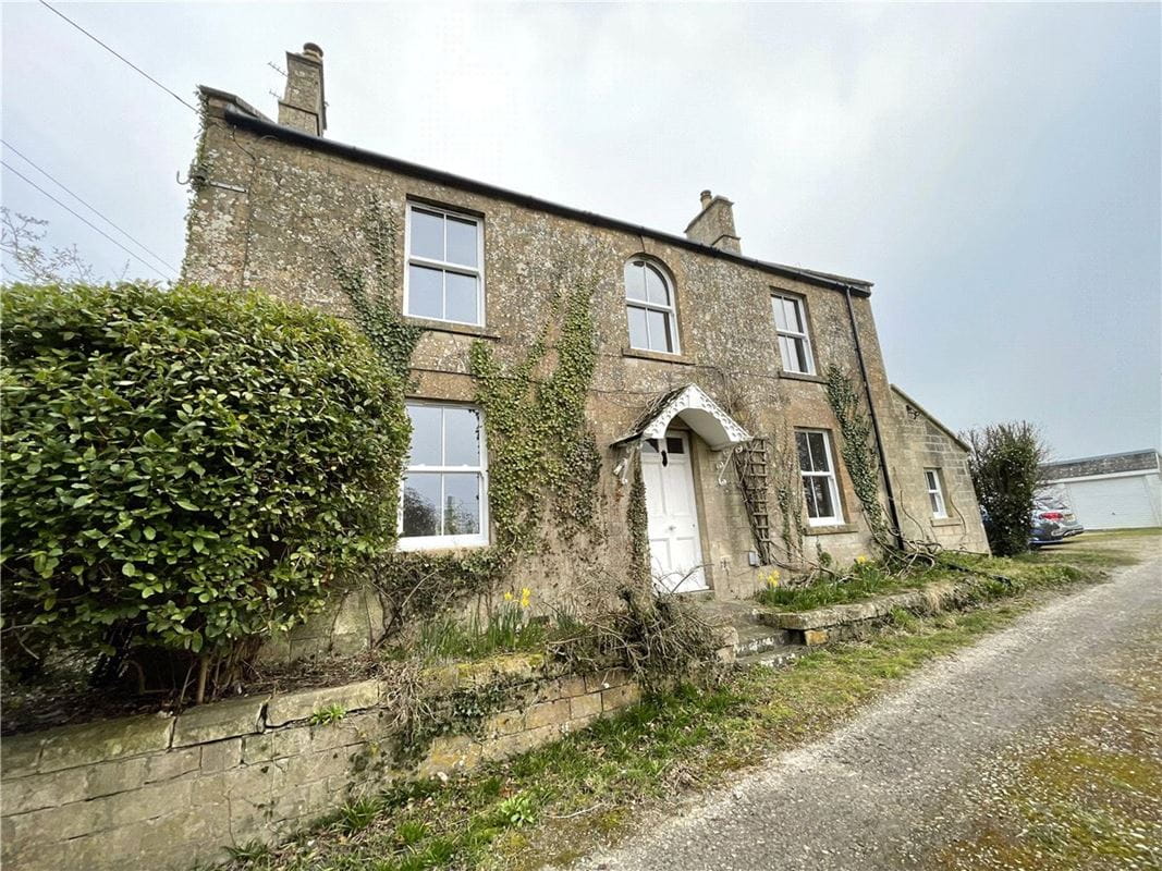 3 bedroom house, The Street, Marden SN10 - Available