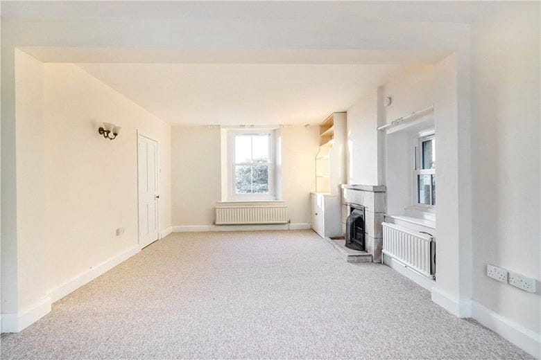 3 bedroom house, The Street, Marden SN10 - Available