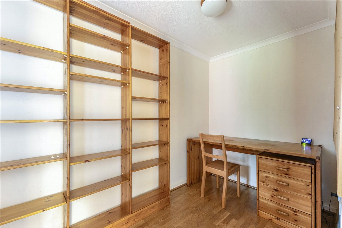 4 bedroom house, Manor Park, South Marston SN3 - Available