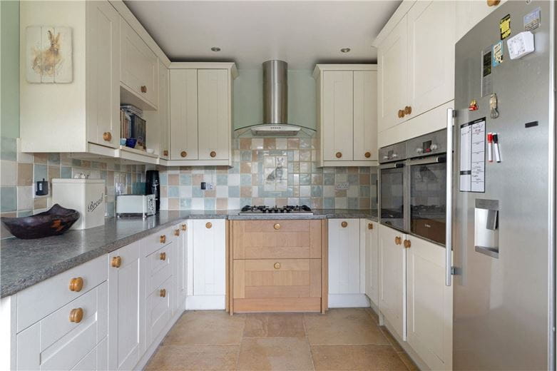 5 bedroom house, Littleworth, Pewsey SN9 - Available