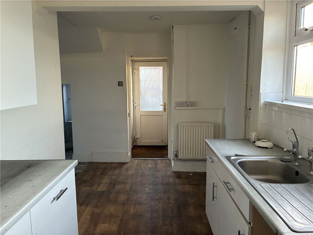 3 bedroom house, Burbage Road, Easton Royal SN9 - Available