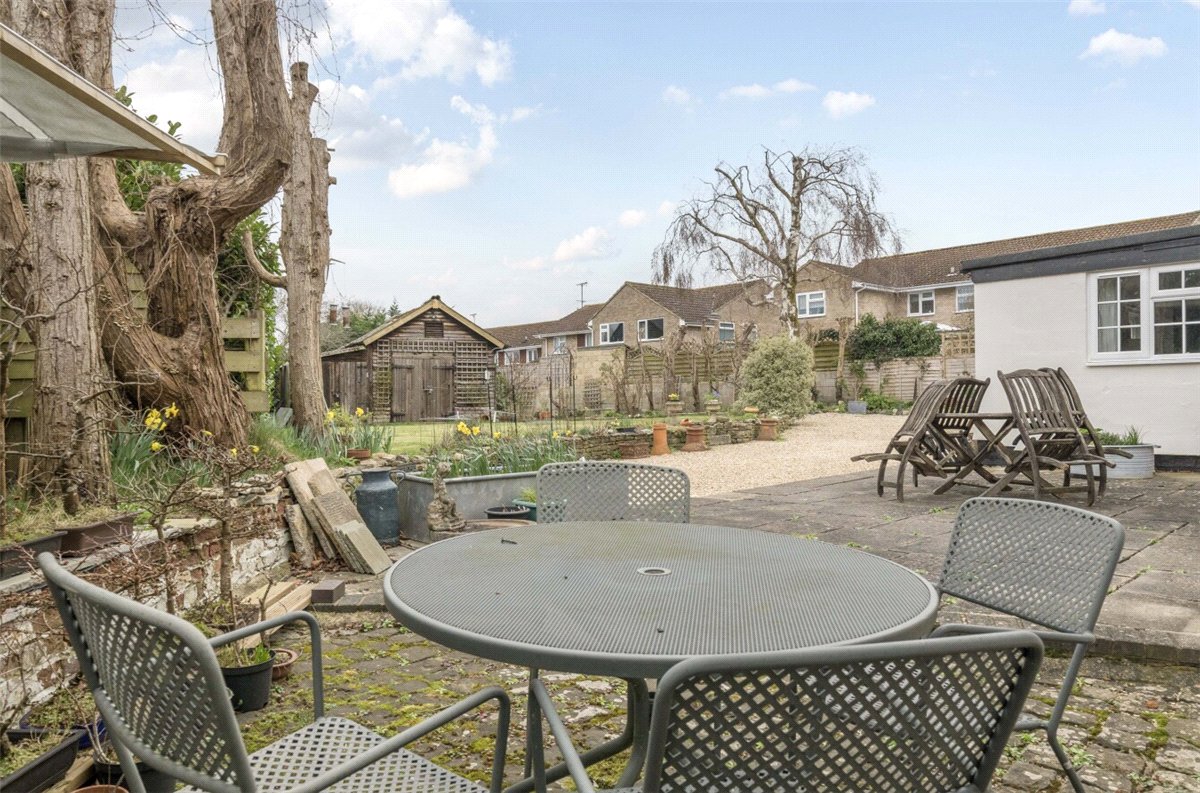 3 bedroom house, Milton Lilbourne, Pewsey SN9 - Available