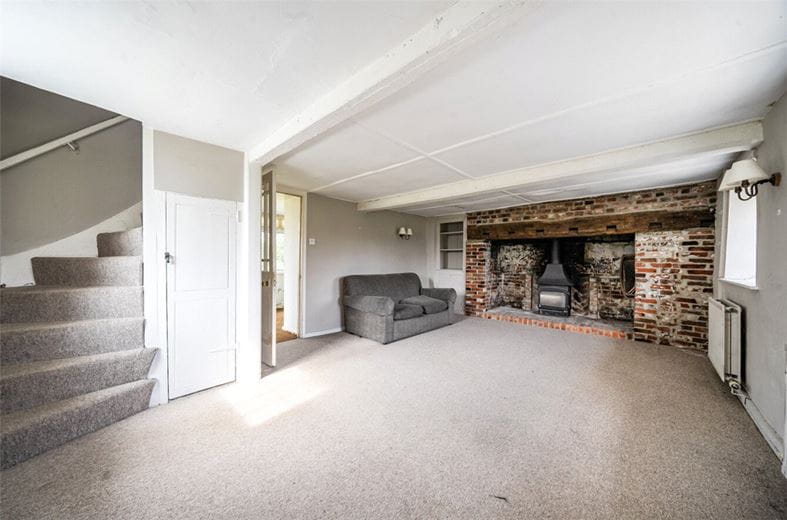 3 bedroom cottage, Brown's Lane, Alton Barnes SN8 - Available