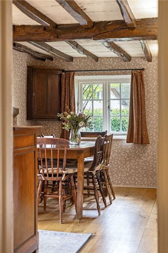 3 bedroom house, The Butts, Aldbourne SN8 - Available