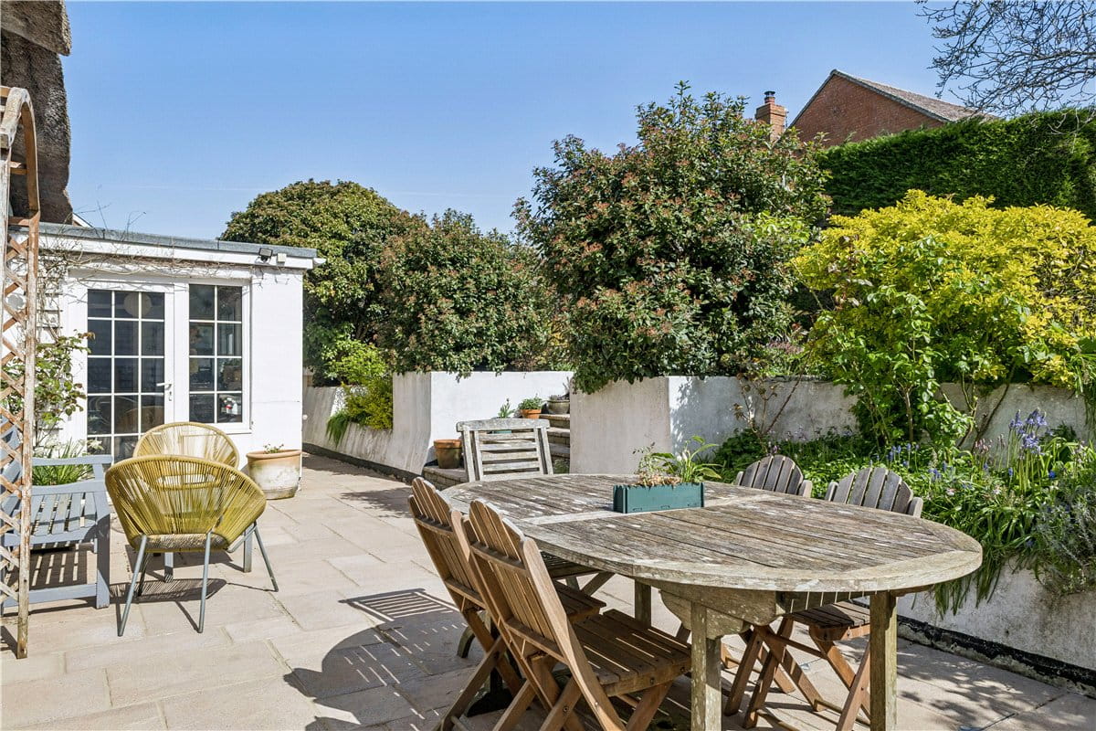 3 bedroom house, Kings Hill, Netheravon SP4 - Available