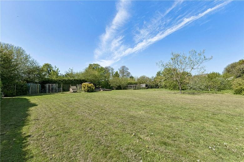 3 bedroom house, Everleigh, Marlborough SN8 - Available