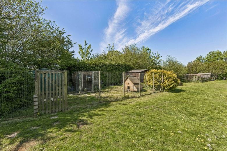 3 bedroom house, Everleigh, Marlborough SN8 - Available