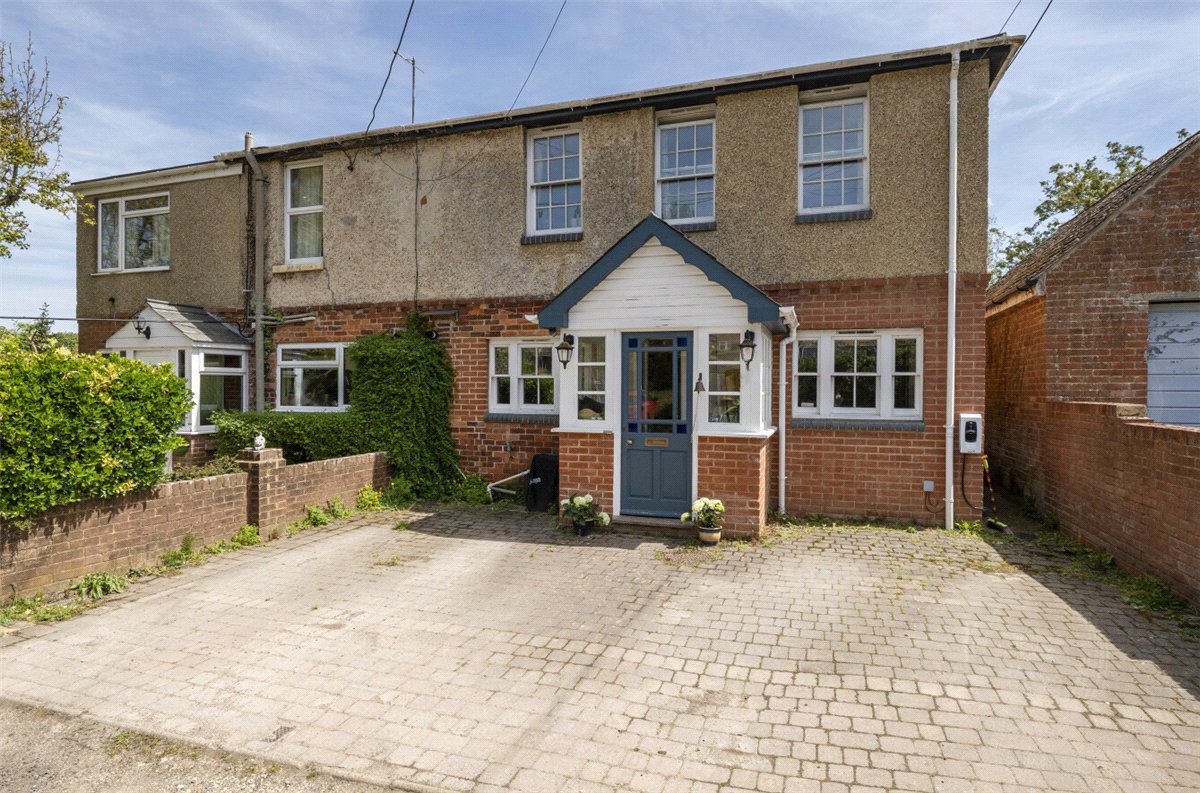 4 bedroom house, School Lane, Manton SN8 - Available