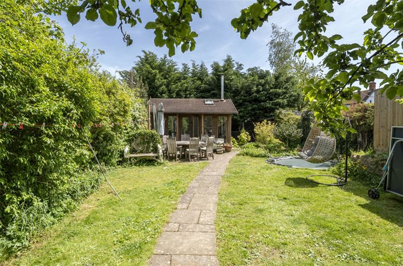 4 bedroom house, School Lane, Manton SN8 - Available