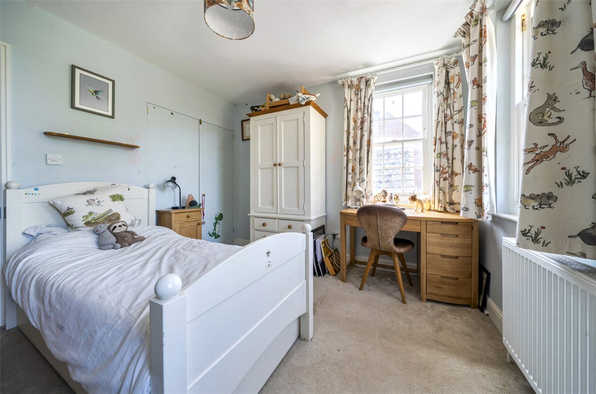 4 bedroom house, School Lane, Manton SN8 - Available