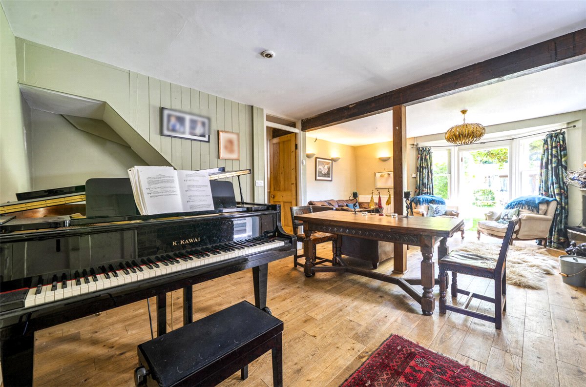 4 bedroom house, School Lane, Manton SN8 - Available