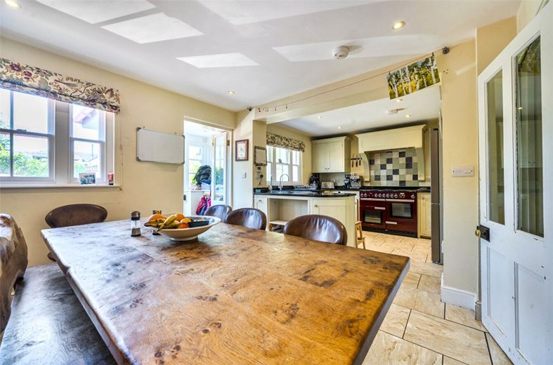 4 bedroom house, School Lane, Manton SN8 - Available