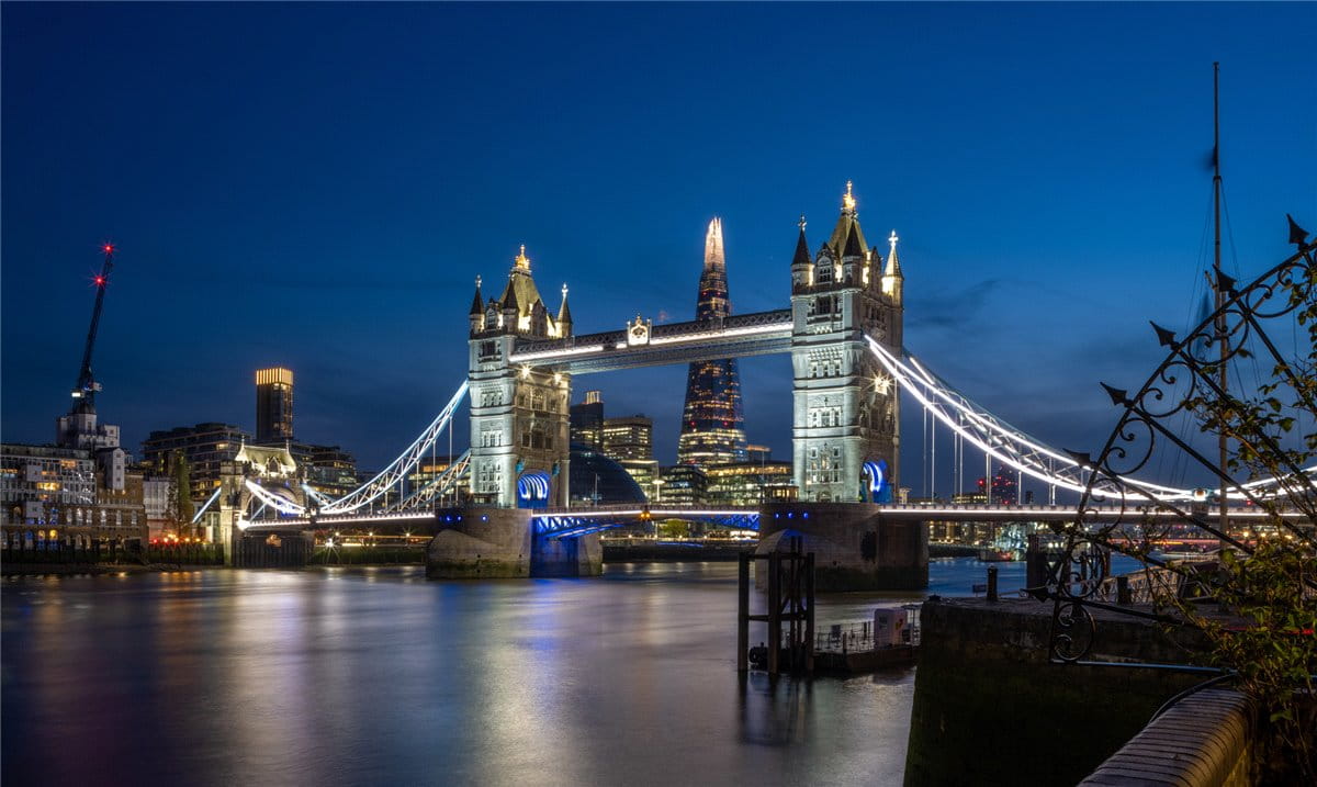 4 bedroom house, St Katharine By The Tower, London E1W - Available