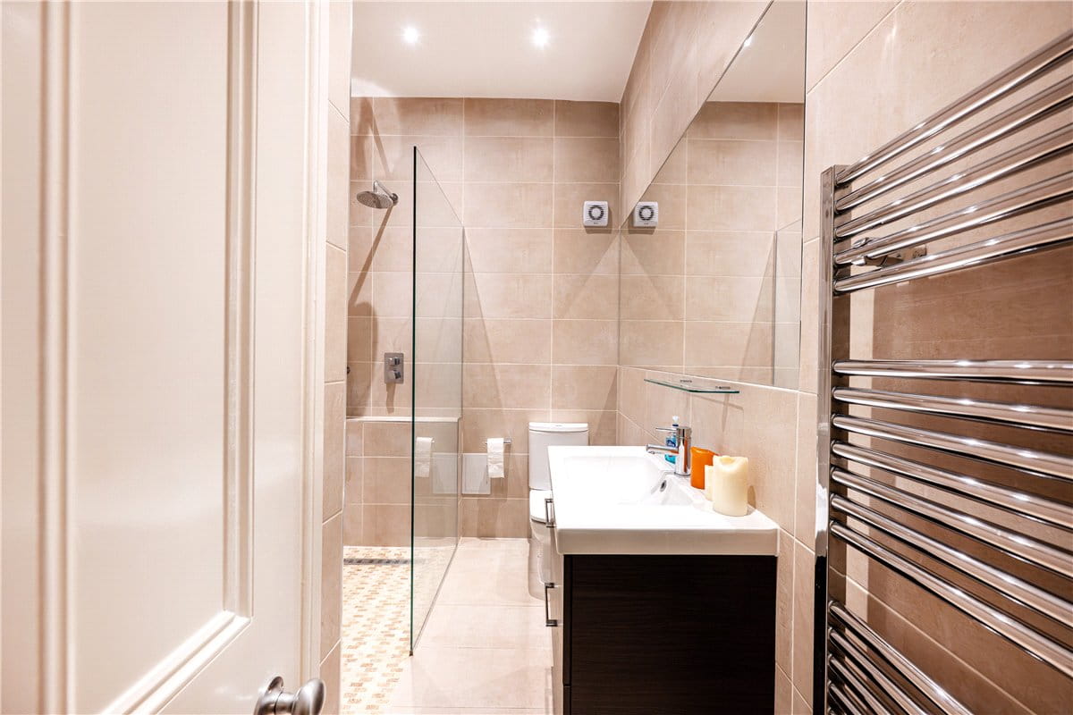 1 bedroom flat, Upper Wimpole Street, Marylebone W1G - Available