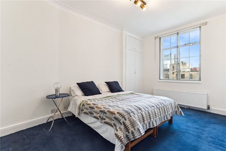 2 bedroom flat, Portland Place, Marylebone W1B - Available