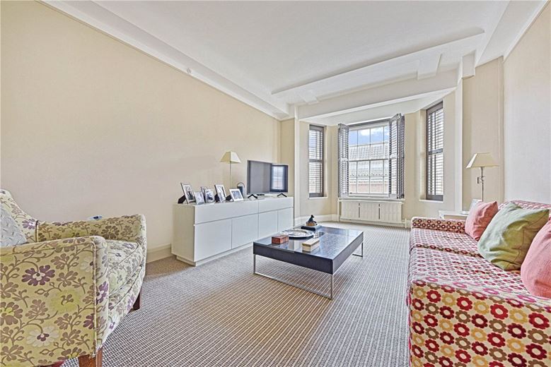 2 bedroom flat, Bryanston Place, Marylebone W1H - Available