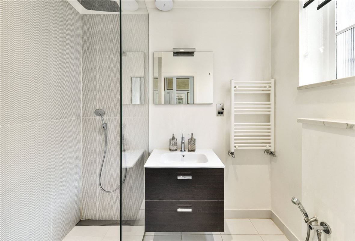 2 bedroom flat, Portland Place, London W1B - Sold