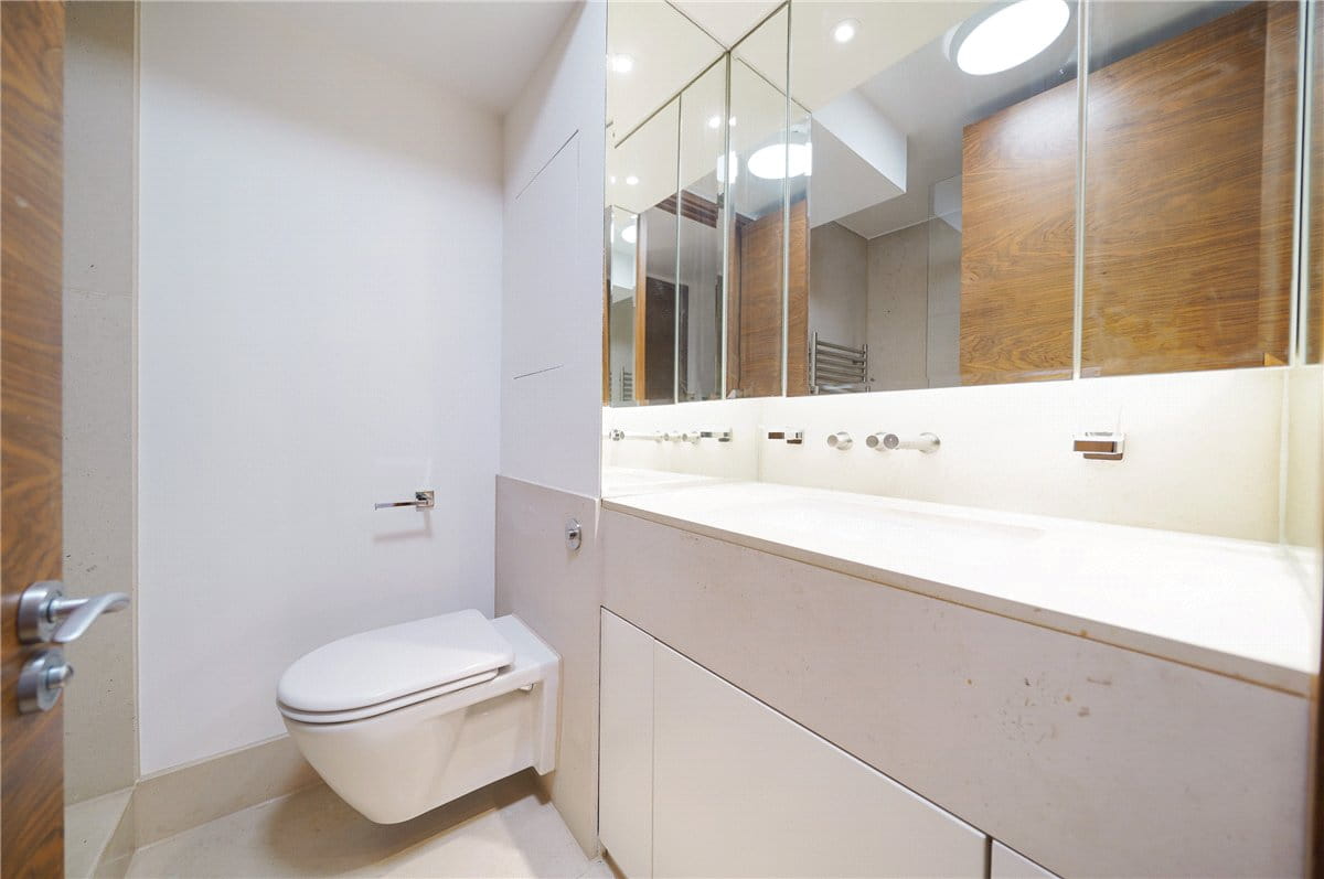 2 bedroom flat, William Mews, Knightsbridge SW1X - Available