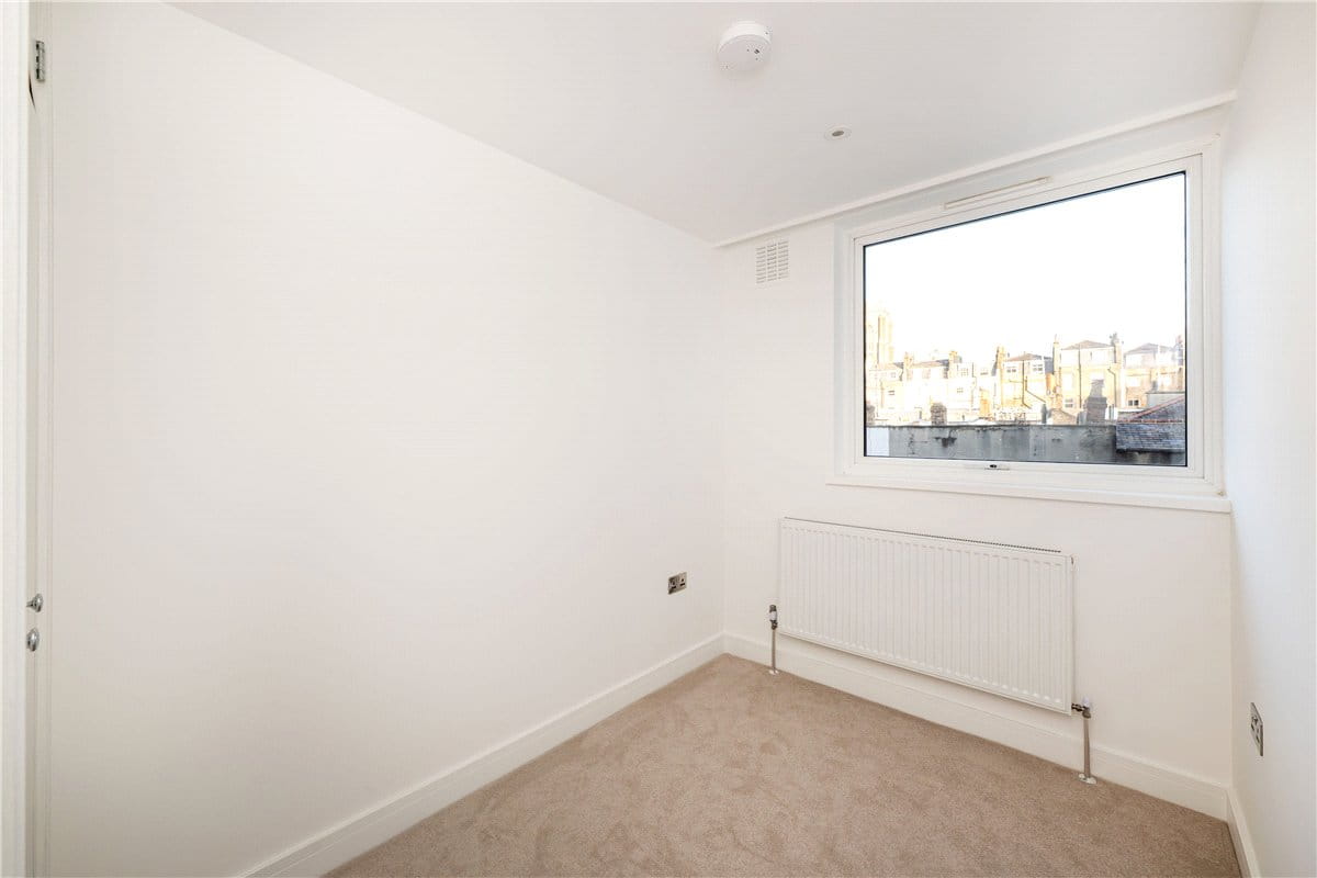 3 bedroom flat, William Mews, Belgravia SW1X - Available