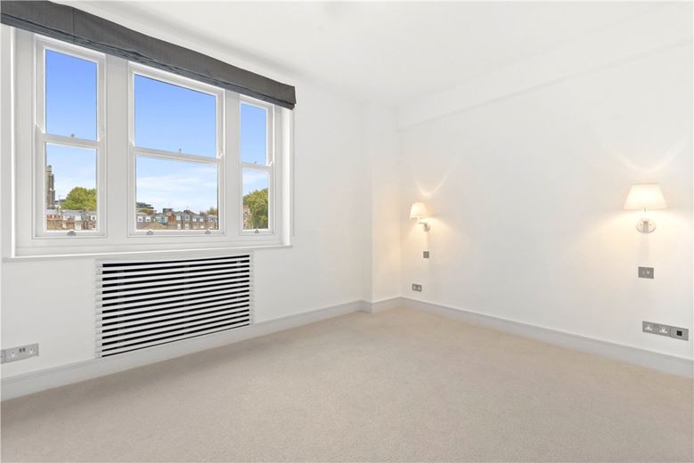 2 bedroom flat, Lowndes Square, Belgravia SW1X - Available