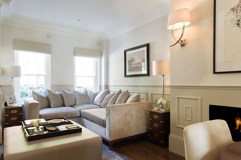 4 bedroom house, Farm Street, Mayfair W1J - Available