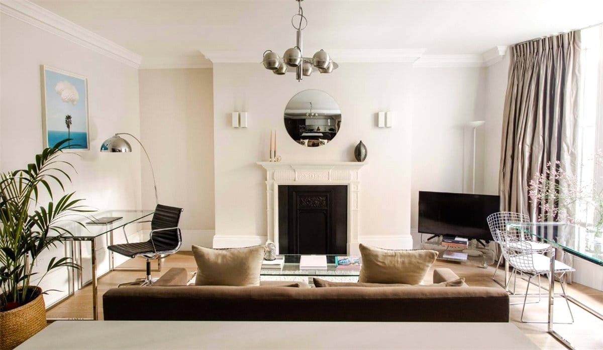 1 bedroom flat, Welbeck Street, Marylebone W1G - Available