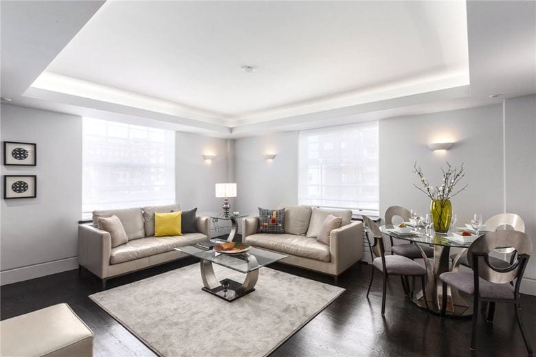 2 bedroom flat, South Audley Street, Mayfair W1K - Available